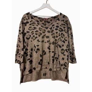 SJS Women’s Large Leopard Print V-Neck Sweater with Rhinestone Accents